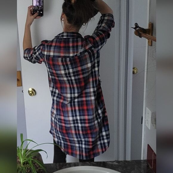 Universal Thread S Long-Sleeved Blue & Red Plaid Button-Down Flannel ShirtDress - Picture 4 of 9